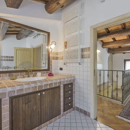 Gioiosa Villa