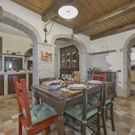 Gioiosa Fermo